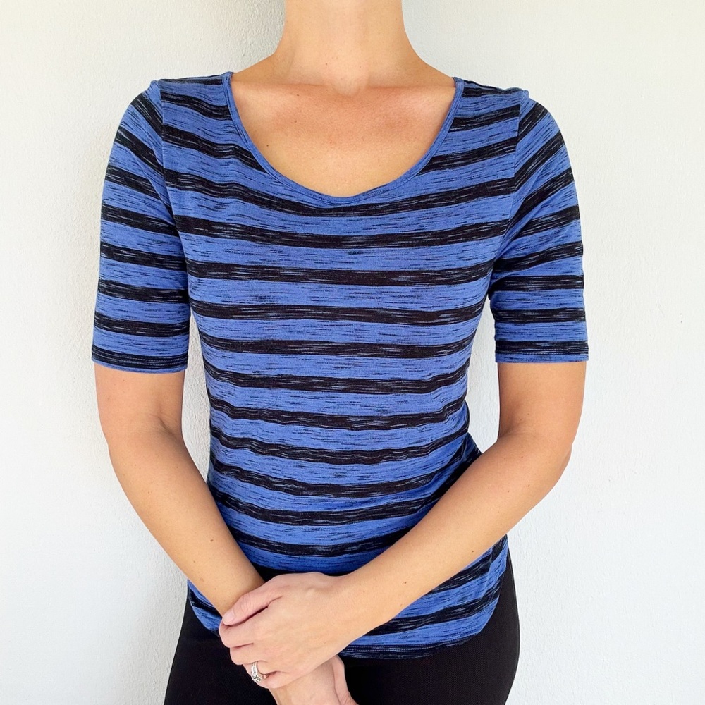 Apt. 9 black blue stripe print scoop neck half sleeve tee size petite medium